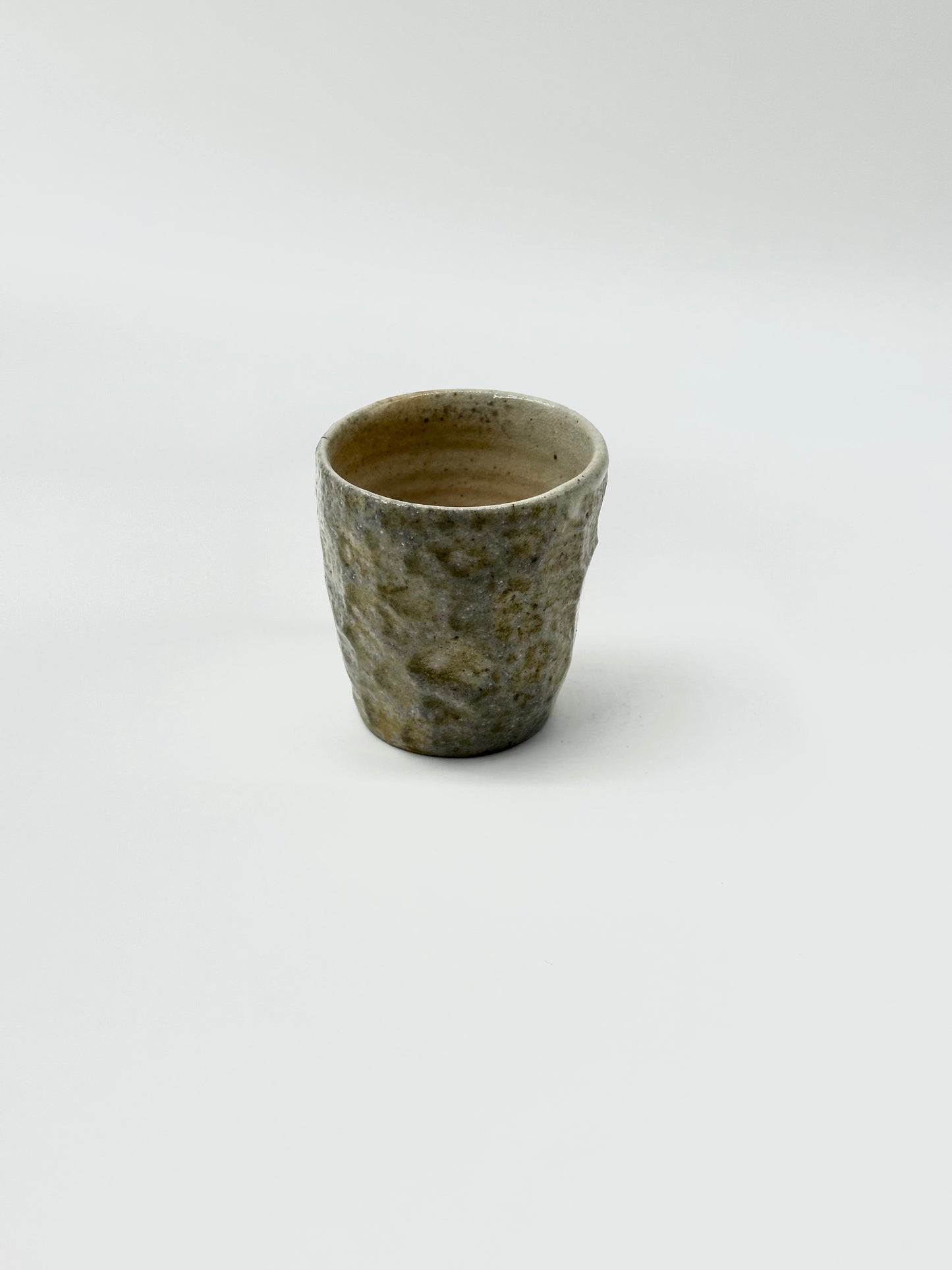 Wood-fired faceted cup