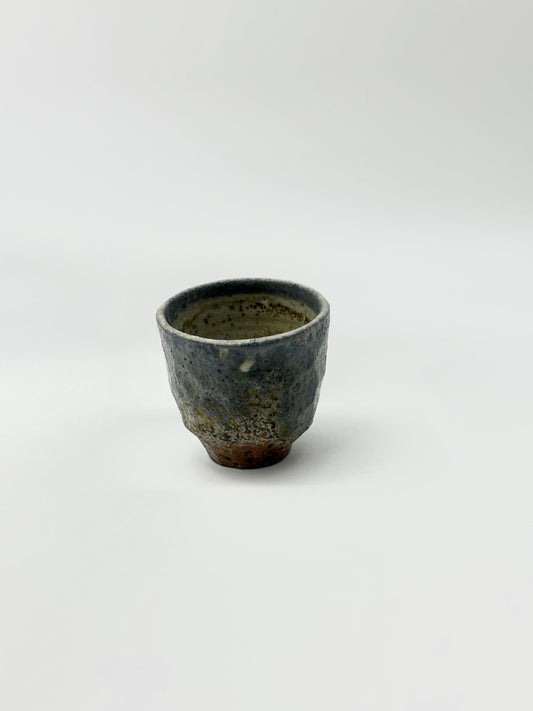 Wood-fired faceted cup