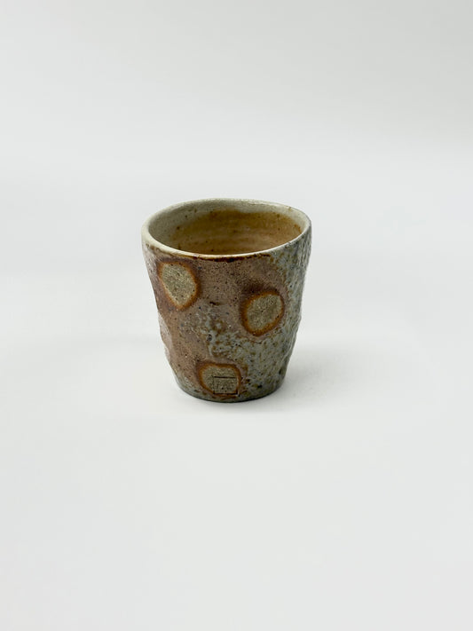 Wood-fired faceted cup