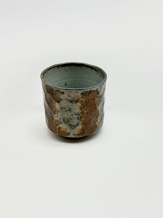 Wood-fired faceted cup